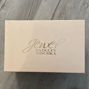 Jewel Badgley Mischka high heels size 6 brand new in box black & silver glitter